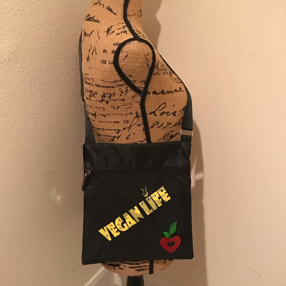 Cindy Claire Vegan Life Crossbody Bag Adjustable Strap w/ Zipper